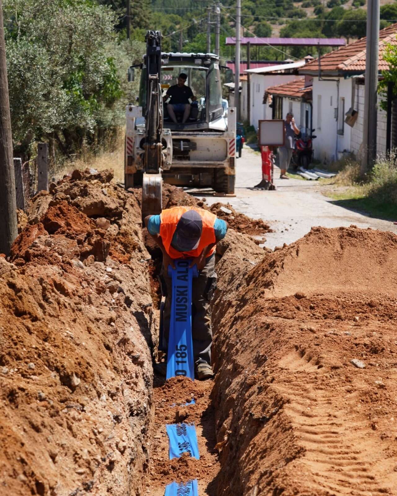 Doğanköy’de İçme Suyu Hattı Yenileniyor 3